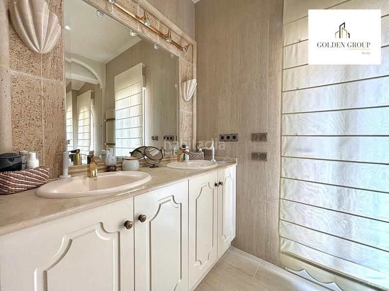 Foto a47be2ff-b6dc-4fe9-94f9-dbcd859ca8f5. Chalet elegante villa mediterránea en Altea la vella Altea