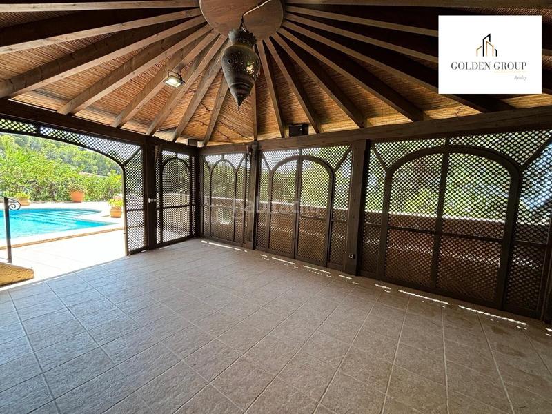 Foto e9a02ca9-c9ff-47ba-a75d-e5f58404f88a. Chalet elegante villa mediterránea en Altea la vella Altea