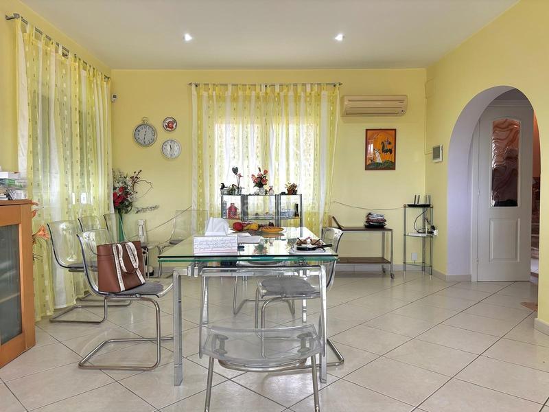 Foto 9fe2d1ef-ff9b-47e2-a4ee-ba4463c5dbbd. Xalet amb calefacció aparcament piscina a Gargasindi - Garduix - Colina del Sol Calp