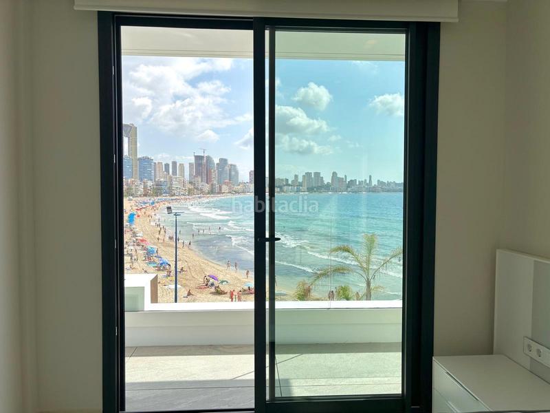 Foto 49d71ba2-16e2-45ee-a352-88ced6c4c349. Maison avec chauffage parking piscine dans Playa Poniente Benidorm