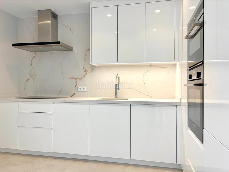 Foto e70592a7-75e5-4c55-8d0a-2e9be3793665. Maison avec chauffage parking piscine dans Playa Poniente Benidorm