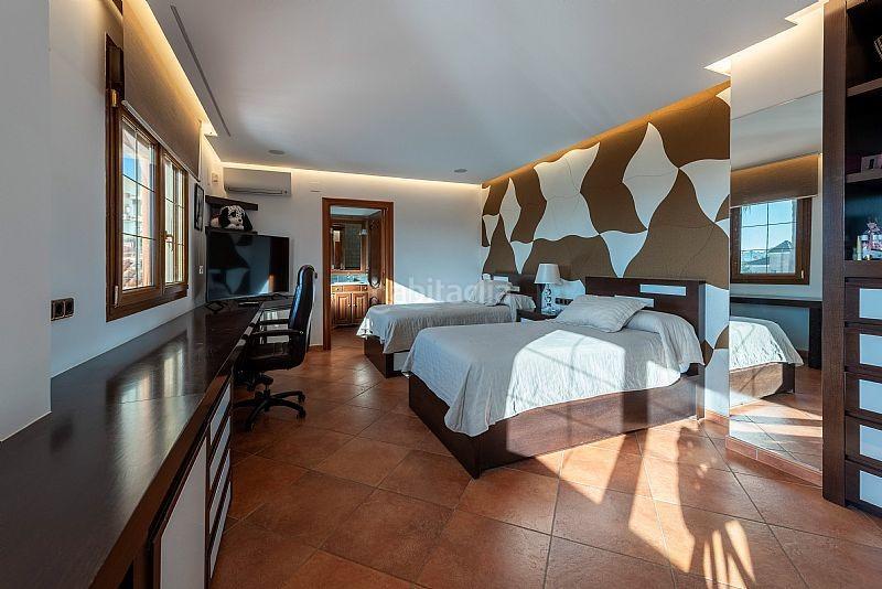 Foto 4ca5aaaa-ed0f-470d-86d6-0222adab7e2c. Chalet with heating parking pool in Marisol Park - Ortembach - Los Almendros Calp