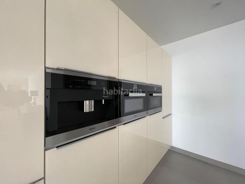 Foto 9b86b451-94df-403b-a8da-c3441d074536. Chalet mit heizung parking pool in Altea la vella Altea