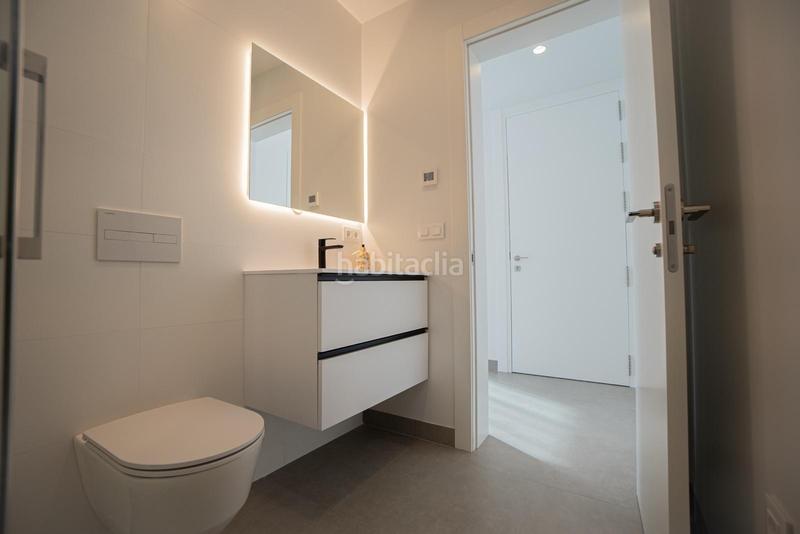 Foto 580247e5-8a0d-4d38-9e68-a9507cf25ac5. Casa con riscaldamento parcheggio piscina in Golf Bahía Finestrat