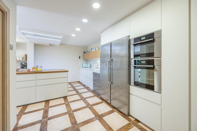 Foto 2c781d94-7732-46ad-a56f-134df00e1c1c. Chalet  de lujo en la exclusiva urbanización coblanca en Benidorm