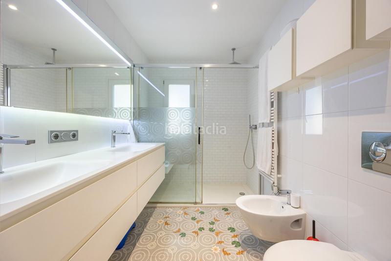 Foto 3b79427e-f30c-4b84-9de3-764743207eb1. Chalet  de lujo en la exclusiva urbanización coblanca en Benidorm