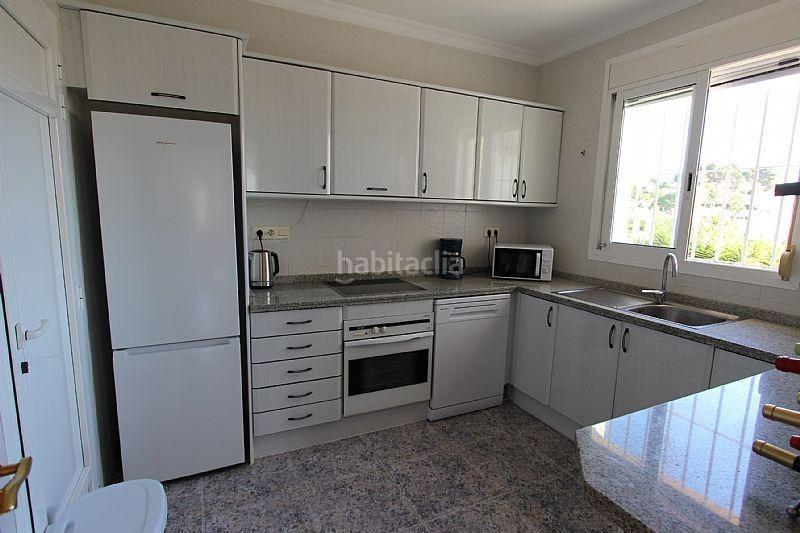 Foto 511494db-6273-4bab-91b4-27e619b5f771. Chalet  con piscina y licencia turística e en Calp