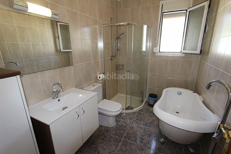 Foto 7c82bec7-91bb-44fd-bf66-2458e8c20432. Chalet  con piscina y licencia turística e en Calp