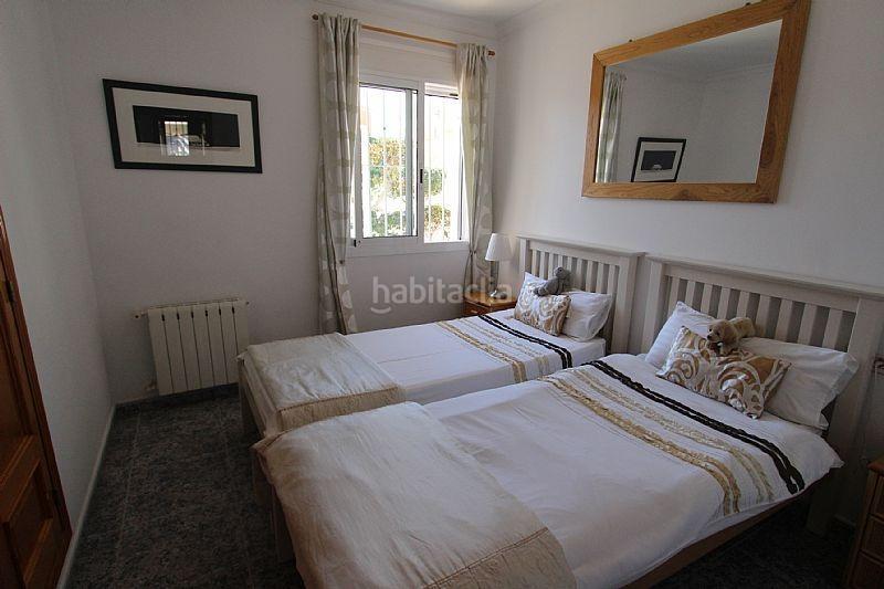 Foto 8d12a1a5-8f16-4fa0-96b2-1642836a83a6. Chalet  con piscina y licencia turística e en Calp