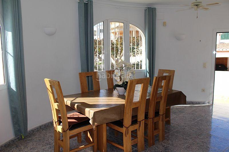 Foto e668bb1e-16e0-42ea-8ffe-9485cf9401c0. Chalet  con piscina y licencia turística e en Calp