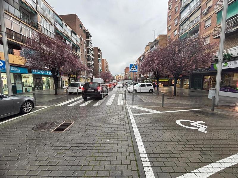 Foto dd7d6e0a-7757-464e-b6cb-470eb0625179. Piso oportunidad en el corazón en Centro Móstoles