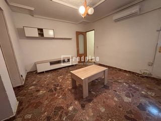 Etagenwohnung in Centro. Oportunidad en móstoles centro! piso exterior junto a metro prad