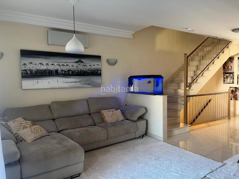 Foto 1f800c9e-1721-43ed-8e8a-607e06783992. Casa adossada amb aparcament piscina a Los Cristianos Arona