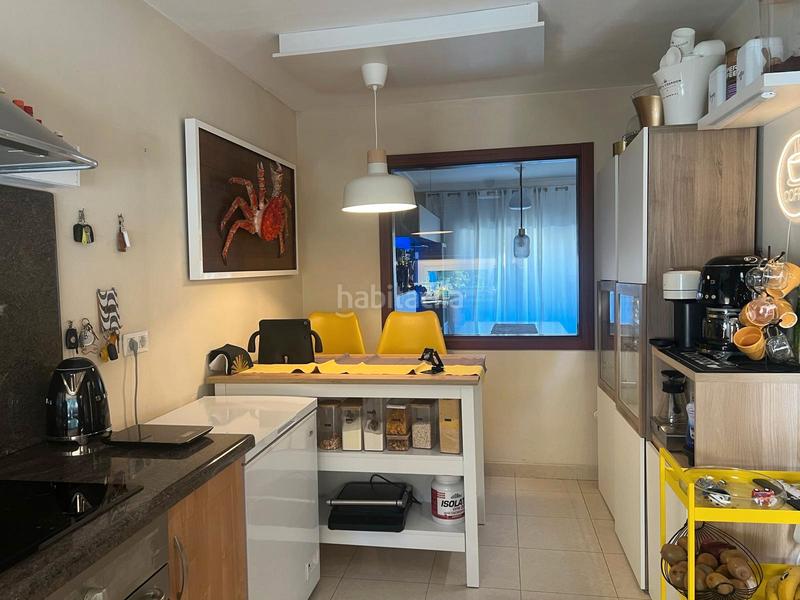 Foto 4f078fd5-1721-4a69-a36a-7052c05da62f. Casa adossada amb aparcament piscina a Los Cristianos Arona