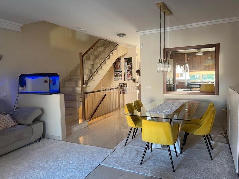 Foto 66e8caeb-28bf-4dc9-a69a-2888327542a2. Casa adossada amb aparcament piscina a Los Cristianos Arona