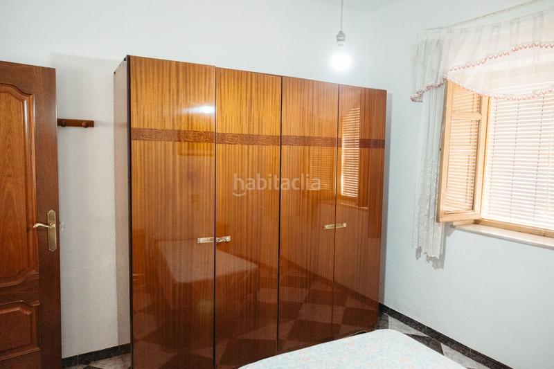 Foto b3d1e6f5-619b-4d2a-b666-2a2b5d72b363. Piso venta piso en calle poeta paco aquino en Oliveros - Altamira Almería