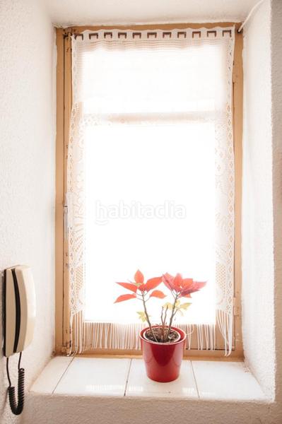 Foto faa29c85-f237-4d3f-8af6-d886fe494fb8. Piso venta piso en calle poeta paco aquino en Oliveros - Altamira Almería