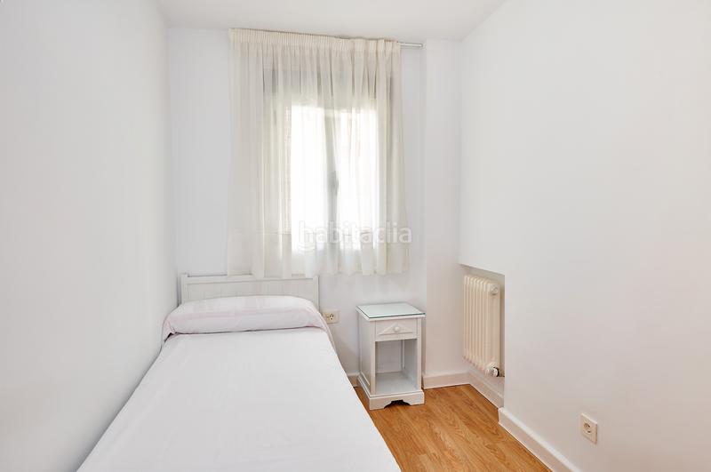 Foto 6c71f4d0-ad9c-460c-99f0-080be9aecdd1. Location appartement dans arabial 77 dans Camino de Ronda Granada