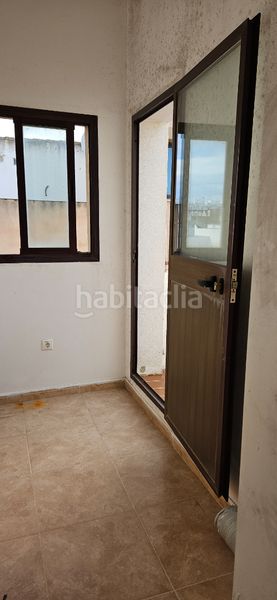 Foto 32c8e941-dcda-49a7-ac3a-c4b391bf0915. Casa adossada a La Soledad Chiclana de la Frontera