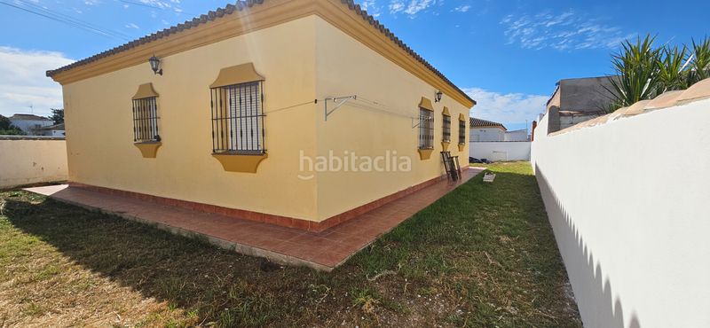 Foto ec35cdc3-cb1a-4b93-9067-ca9927ba4712. Xalet amb xemeneia calefacció aparcament a Pelagatos - Pago del Humo Chiclana de la Frontera