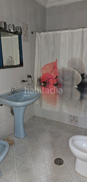 Foto 08100269-444f-4197-b2e5-7e65a6c96b6d. Casa amb xemeneia calefacció aparcament a La Banda - Campo de Fútbol Chiclana de la Frontera
