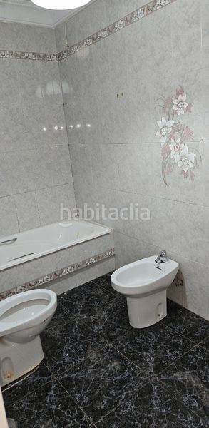Foto ad453fc1-e064-4e74-9dbb-e8678de8d7de. Casa amb xemeneia calefacció aparcament a La Banda - Campo de Fútbol Chiclana de la Frontera