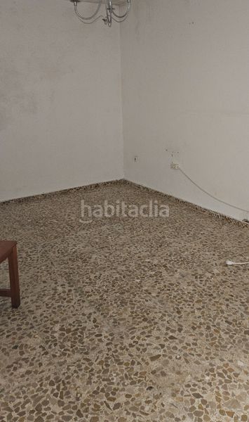 Foto e820ac58-6670-43e1-ad13-6b90681fda25. Casa amb xemeneia calefacció aparcament a La Banda - Campo de Fútbol Chiclana de la Frontera