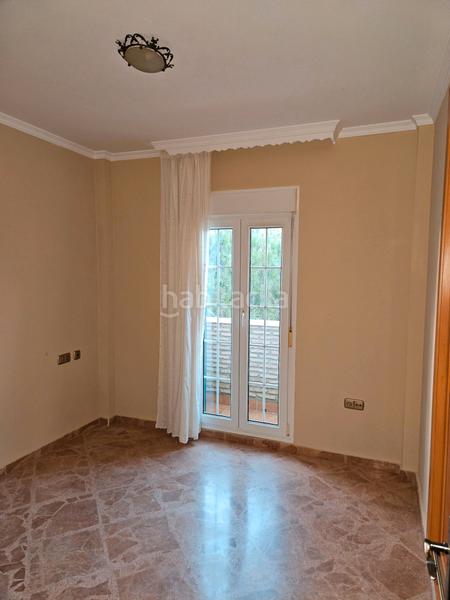 Foto 549c7948-6f6d-4c58-abae-8a937eb85598. Xalet amb xemeneia calefacció a La Barrosa Chiclana de la Frontera