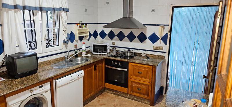 Foto 8d1f9b0c-8946-4c62-875a-8506ab3a20a5. Xalet amb xemeneia calefacció a La Barrosa Chiclana de la Frontera