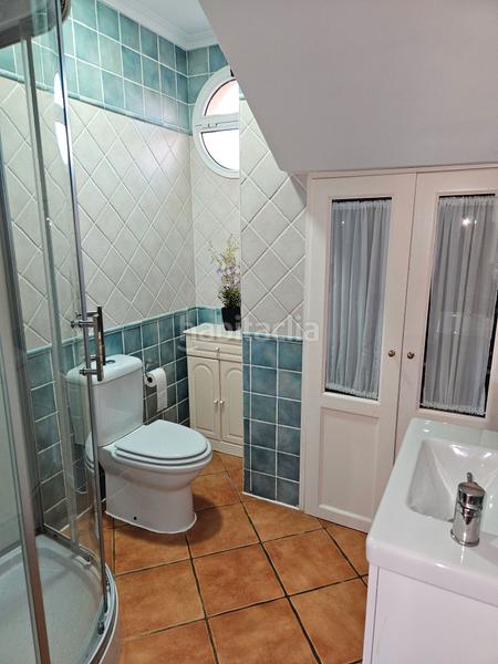 Foto 7ca06af5-2324-47c7-b78e-a5bddf7baa1e. Chalet  urbano en Los Gallos Chiclana de la Frontera