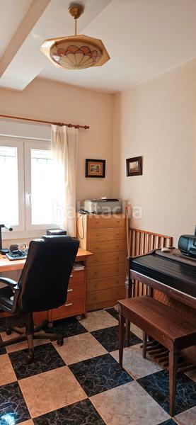 Foto 0377f568-20af-4f2e-bfb7-c79853e123c2. Chalet avec cheminée chauffage parking dans Los Gallos Chiclana de la Frontera