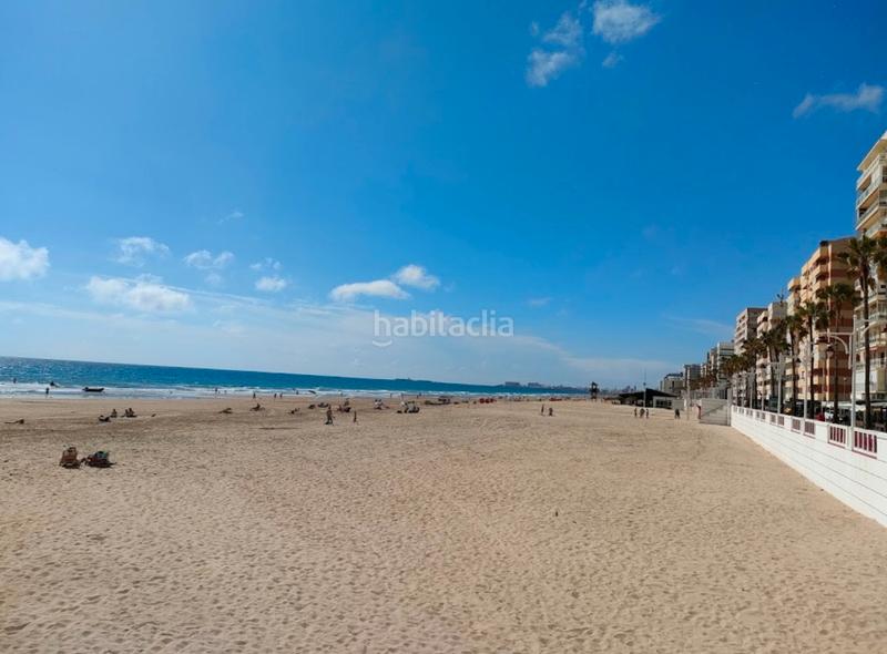 Foto 35d8dbca-6a6f-433c-8b36-0aa6ef1c8dec. Pis a avenida ana de viya 2 a Paseo Marítimo - San José - La Laguna Cádiz