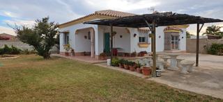 Chalet in Las Lagunas - Campano. Chalet económico.