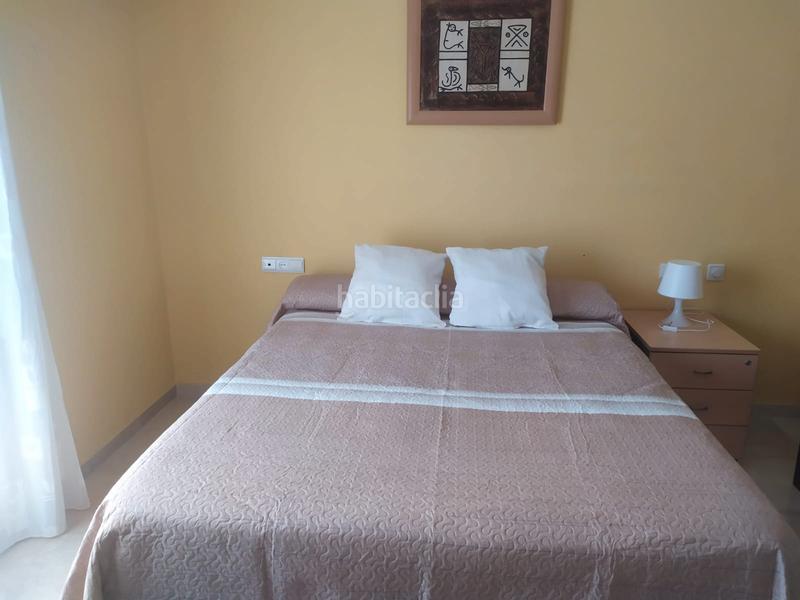 Foto 65ab44c9-bdba-49f5-a7db-be22c5a71717. Chalet  urbano a 2km de la playa. en Los Gallos Chiclana de la Frontera