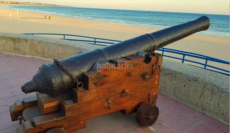 Foto d0f4c31c-44fa-4092-b9b0-56ed55a0bd1b. Chalet avec chauffage parking piscine dans La Barrosa Chiclana de la Frontera