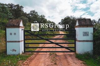 Finca rústica  Román garcía. Finca señorial  la saucera  el castillo de las guardas sevilla