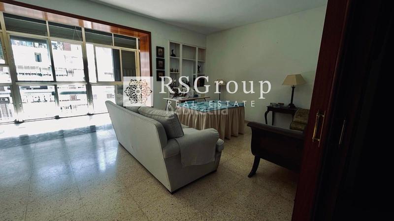 Foto 894df1b6-2cc7-437d-9010-023193c16c15. Piso magnífico piso en venta en la república de argentina, ! en Sevilla