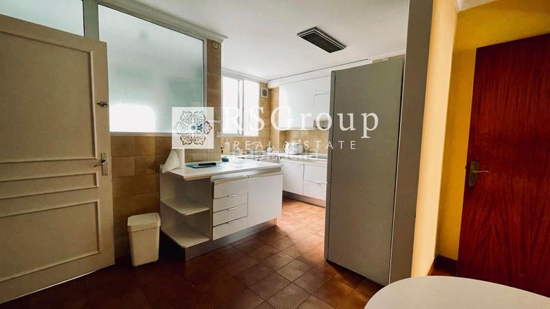 Foto 89530f38-6e59-49d2-8b9e-3721e20b950b. Piso magnífico piso en venta en la república de argentina, ! en Sevilla