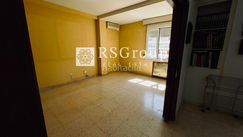 Foto fd372879-40a0-42cb-bfa3-074a6dc5380a. Piso magnífico piso en venta en la república de argentina, ! en Sevilla