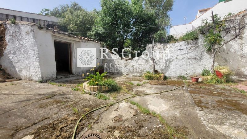 Foto 840f621d-62ef-4925-a99e-88aaeff737e1. Casa a Calañas