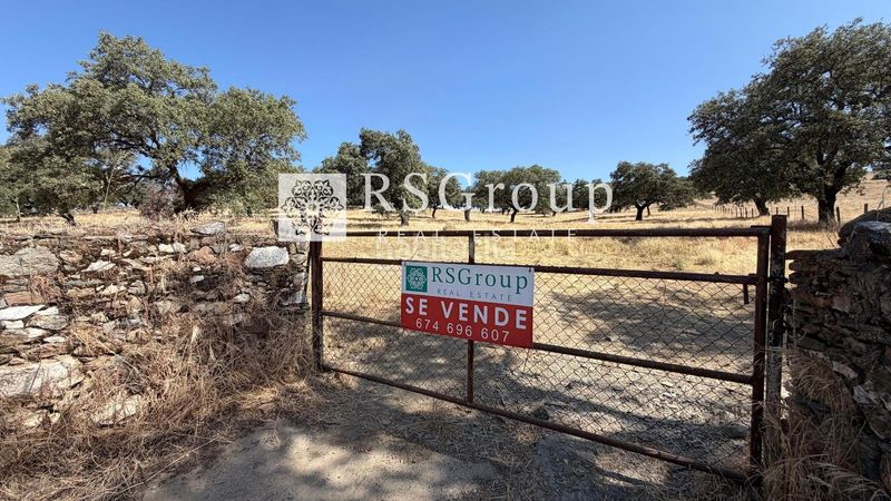 Foto e277a1f7-c576-4116-8ea2-aa8e3d7ead33. Finca rústica a Almadén de la Plata