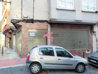 Miete Geschäftsraum in Tejeras. Local com. en alquiler en centro.