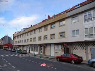 Car parking in ROSALÍA DE CASTRO 4