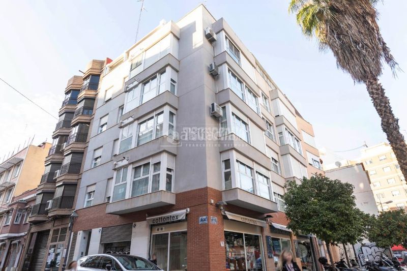 Foto fffec3c1-3d96-4613-8fb9-ad252792fef8. Pis a Barrio de Benimaclet Valencia