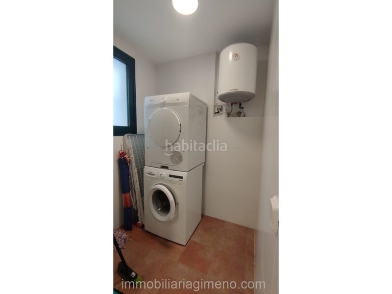 Foto 2a58f4df-114f-43f0-92b9-ce3846faff46. Apartament a Centre Lloret de Mar