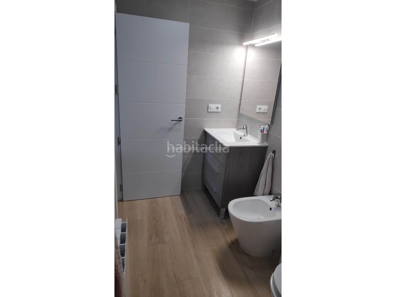 Foto b6c3dce1-e032-4e3d-ab97-4b9adec32888. Casa adossada amb aparcament piscina a Mas Romeu Lloret de Mar