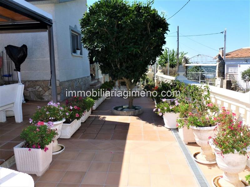 Foto 3062ffcf-db51-427b-9279-02cb20bfee90. House with parking in Lloret Blau - La Creu de Lloret Lloret de Mar