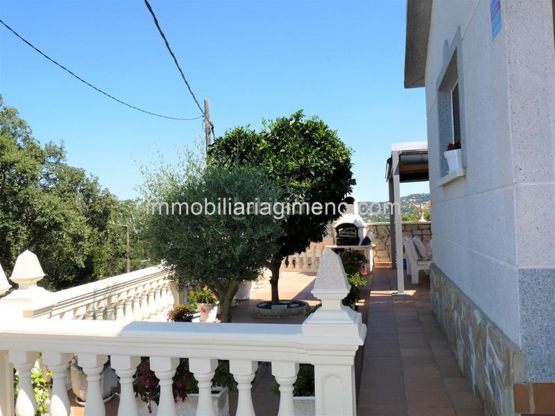 Foto 66452f38-e0f9-4aab-9100-add29974ad0f. House with parking in Lloret Blau - La Creu de Lloret Lloret de Mar