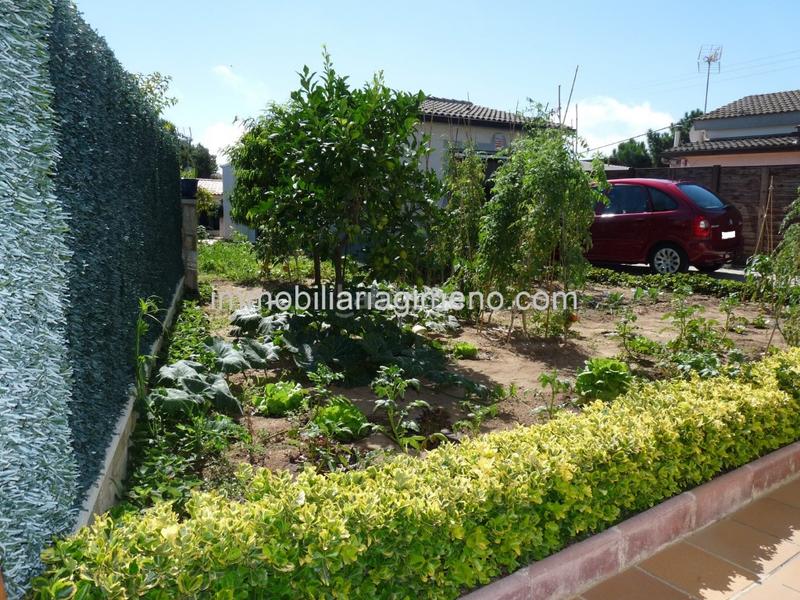 Foto 8c0db645-c021-457c-8394-c3e1a18994ec. House with parking in Lloret Blau - La Creu de Lloret Lloret de Mar