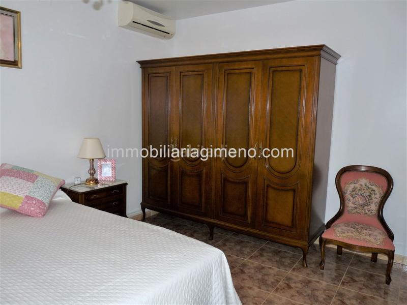 Foto 972858d4-fe74-4473-b9e9-8aa4b4dd40fe. House with parking in Lloret Blau - La Creu de Lloret Lloret de Mar